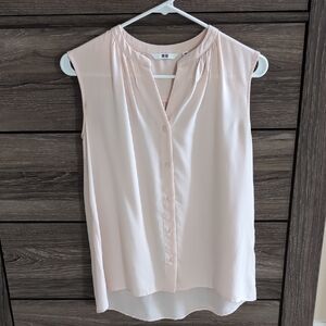 Women's Pale Pink Sleeveless Blouse
